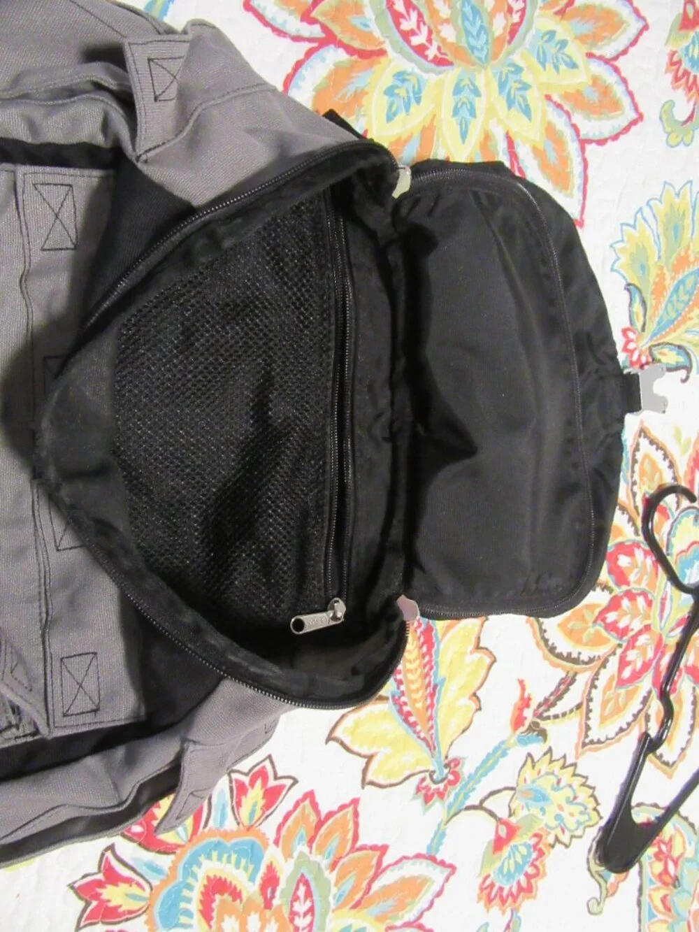 Vintage LL Bean Canvas Y2K Backpack Metal Closure Zip Gray & Black